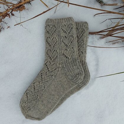 mežģīņrakstu zeķes